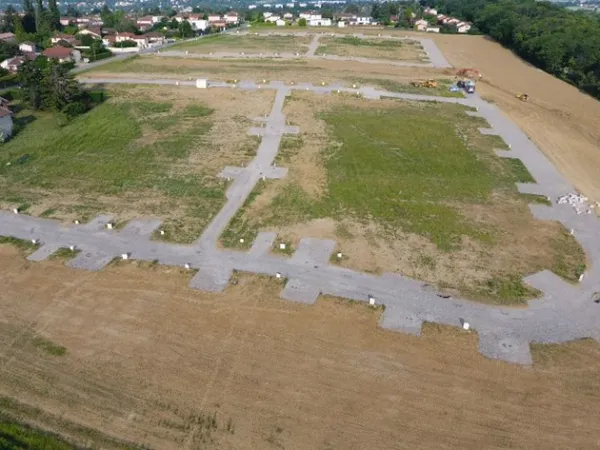 Terrain 378 m²