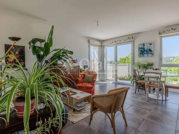 Appartement 4 pièces 75 m²