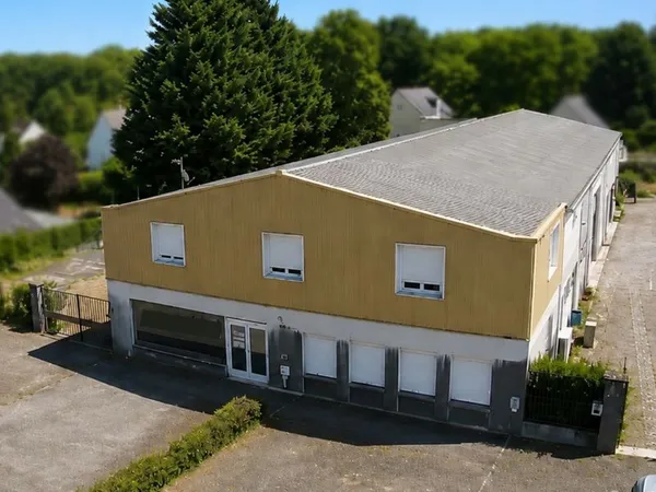 Ensemble immobilier de 675 m² à Rouziers-de-Touraine : fort potentiel locatif