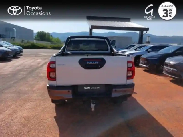 Toyota Hilux 2.8 d-4d 204ch x-tra cabine invincible 4wd bva my25 — photo 4