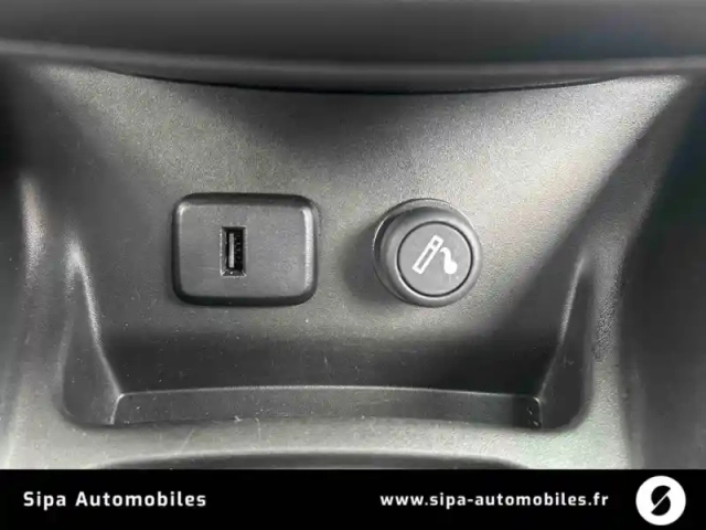 Opel Corsa 1.4 90 ch — photo 30