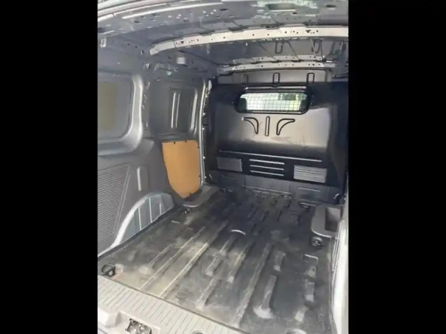 Ford Transit Connect l1 1.0e 100ch e85 trend - tva recuperable 16500 ? ht — photo 7