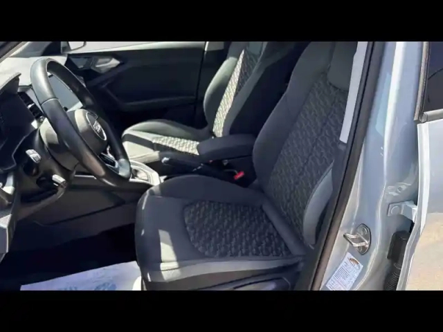 Audi A1 allstreet 30 tfsi 110ch advanced s tronic 7 — photo 11
