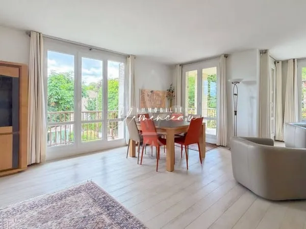 Appartement 4 pièces 94 m²