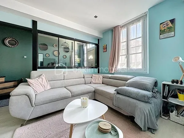Appartement duplex 77 m² avec entrée indépendante, cave et stationnement  Gisors