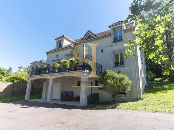 Maison 6 pièces 172 m²