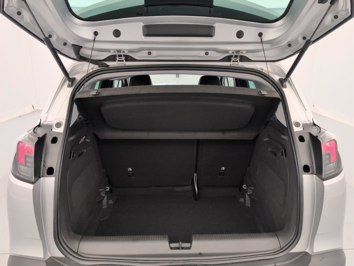 Opel Crossland — photo 11