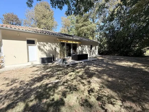 Maison 3 pièces 95 m²