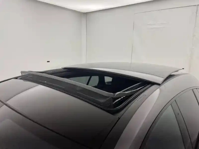 Mercedes Cla shooting brake 250 e hybrid eq 8g-dct — photo 31