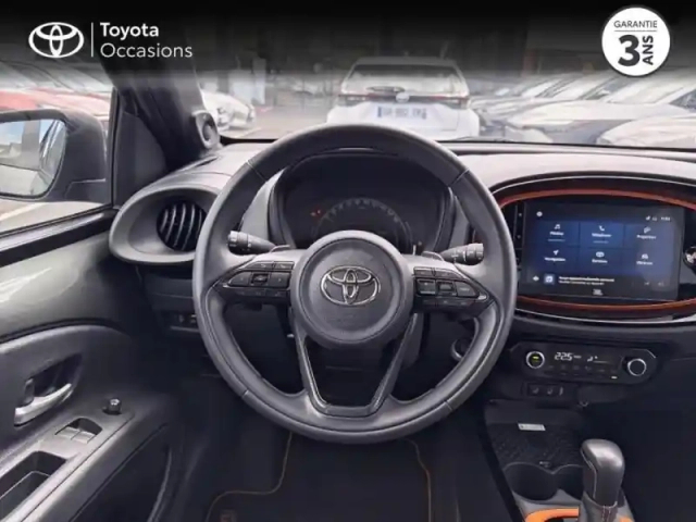 Toyota Aygo X 1.0 vvt-i 72ch air limited s-cvt — photo 9