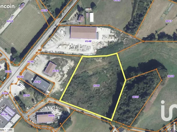 Terrain 19141 m² Ussel