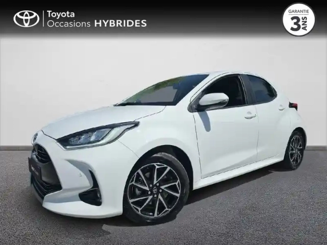 Toyota Yaris 116h design 5p my22