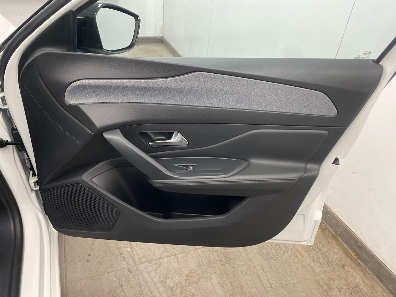 Peugeot 308 sw bluehdi 130ch s&s eat8 allure — photo 25