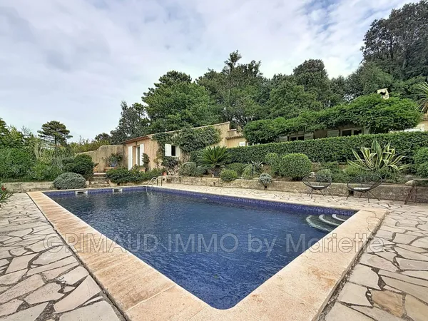 Maison 6 pièces 128 m²