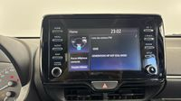 Toyota Yaris 116h Dynamic 5p MY22 — photo 18