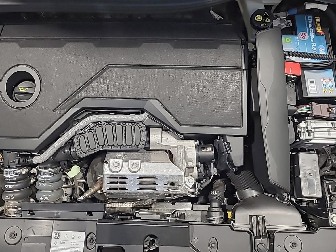 Peugeot 208 hybrid 100 e-dcs6 allure — photo 15