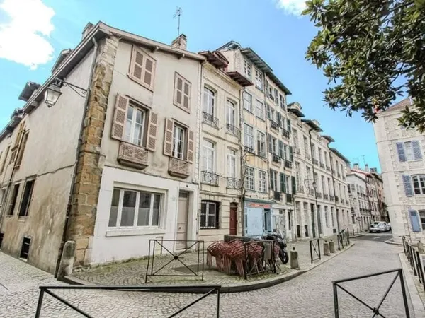 Immeuble 10 pièces 320 m²