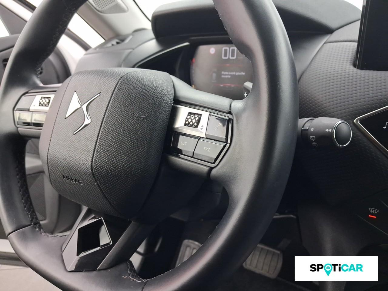 Ds Ds 3 crossback puretech 130ch toit de paris automatique — photo 18