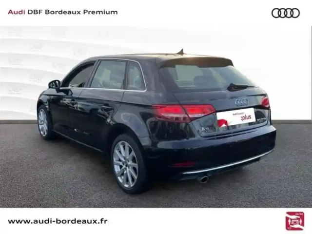 Audi A3 30 tfsi 116 s tronic 7 design — photo 3