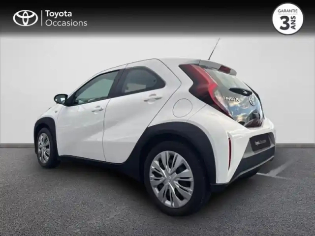 Toyota Aygo X 1.0 vvt-i 72ch dynamic my23 — photo 2