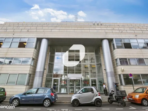 Bureaux 655 m²