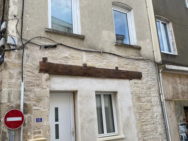 Appartement T4 centre ville de Ruffec