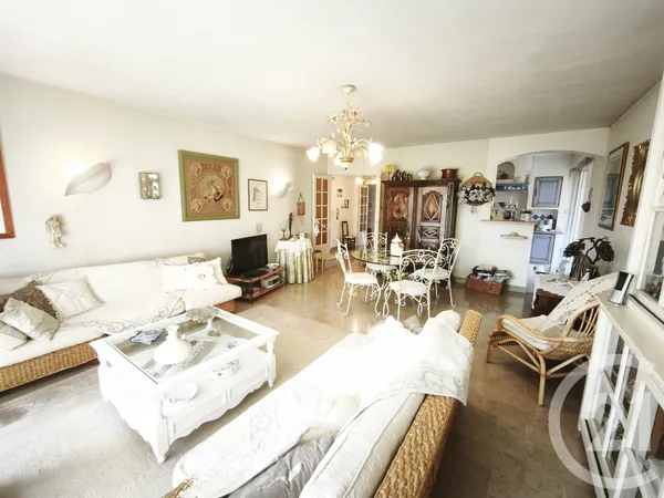 Appartement 4 pièces 96 m²