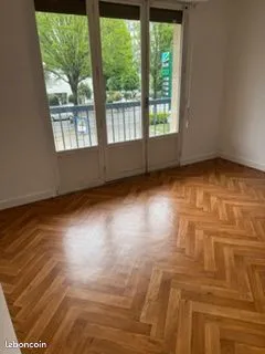 Appartement T2 Rond point de paris