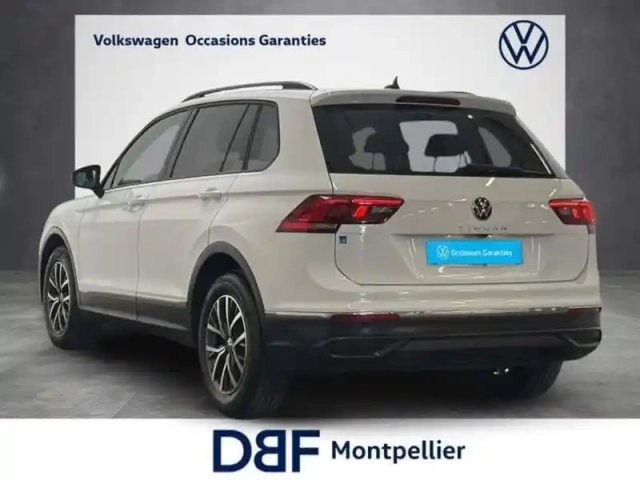 Volkswagen Tiguan 1.5 tsi 130ch bvm6 — photo 3