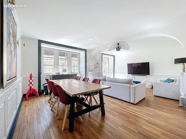 Appartement 4 pièces 130 m²