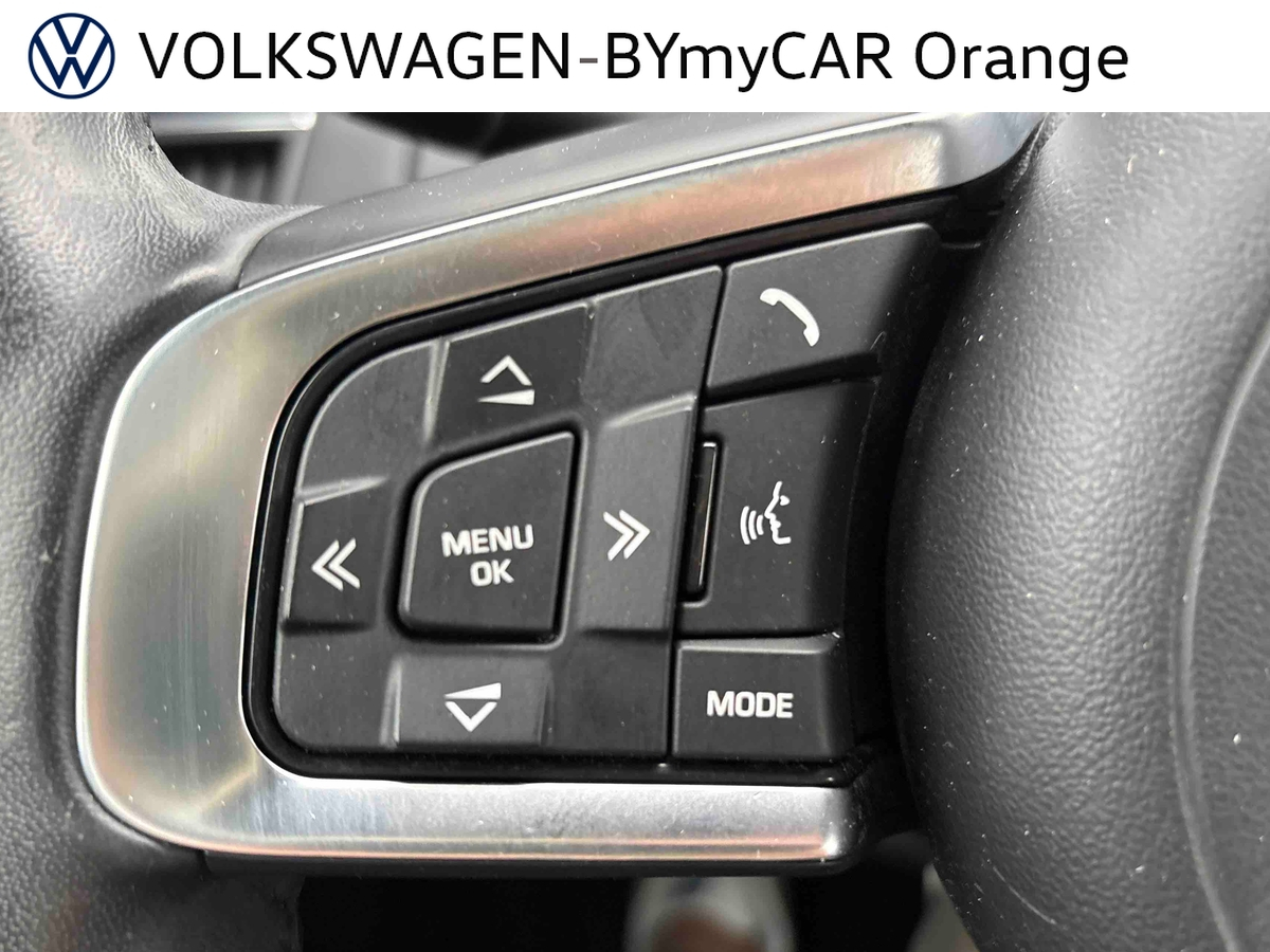 Jaguar E-Pace 2.0 D - 150 ch 2WD BVM — photo 29