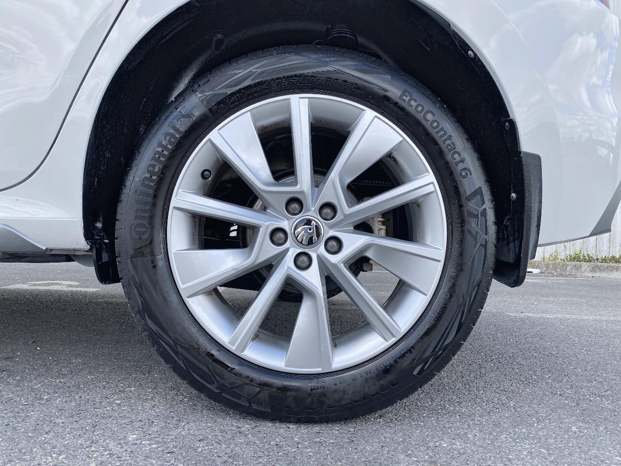 Skoda Kamiq 1.0 tsi evo 110ch style dsg7 — photo 11