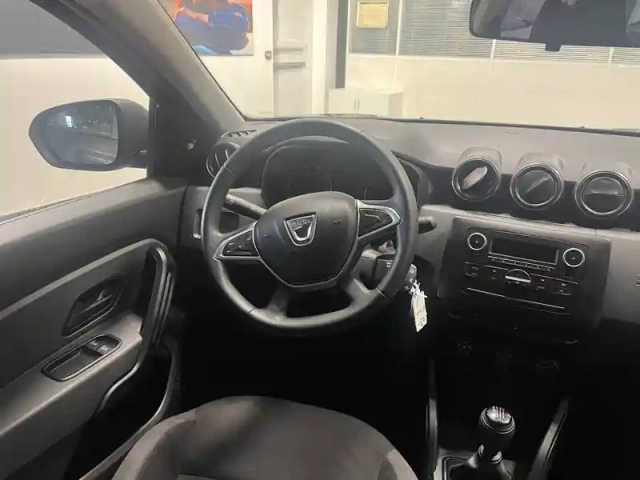 Dacia Duster blue dci 115 4x2 — photo 24