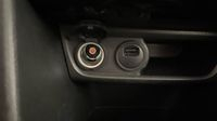 Peugeot 208 1.2 PureTech 82ch E6.2 Evap Active 5p — photo 30