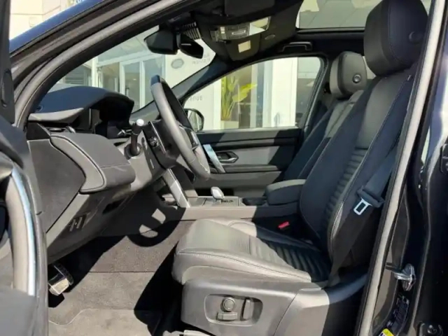 Land Rover Discovery Sport p270e phev 269ch dynamic se 8cv — photo 13