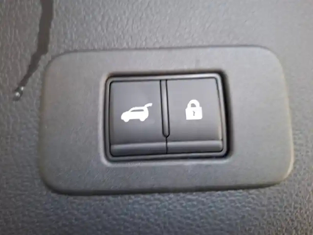 Nissan Leaf electrique 75kwh 217 ch — photo 15