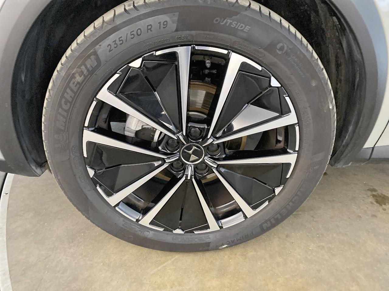 Ds Ds 7 crossback bluehdi 130 eat8 etoile — photo 11