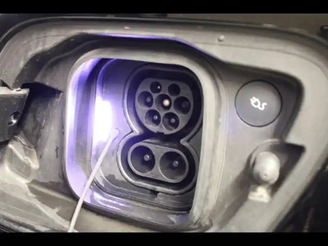 Volvo C40 recharge 231ch start — photo 27