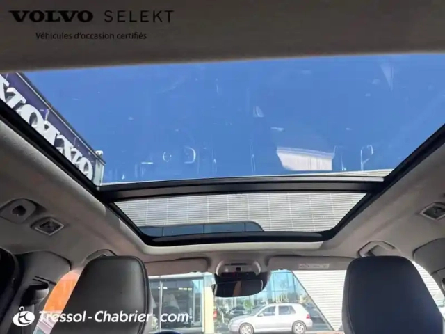 Volvo Xc40 d3 adblue 150 ch geartronic 8 inscription — photo 25