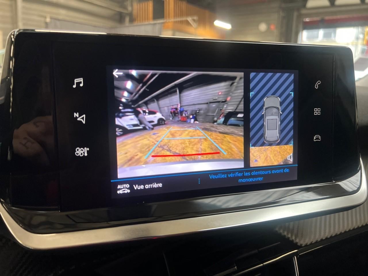 Peugeot 2008 1.2 puretech 100ch s&s allure pack — photo 17