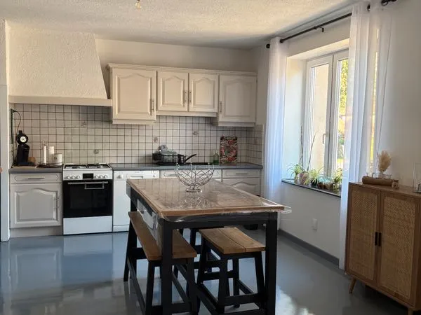 Maison avec jardin