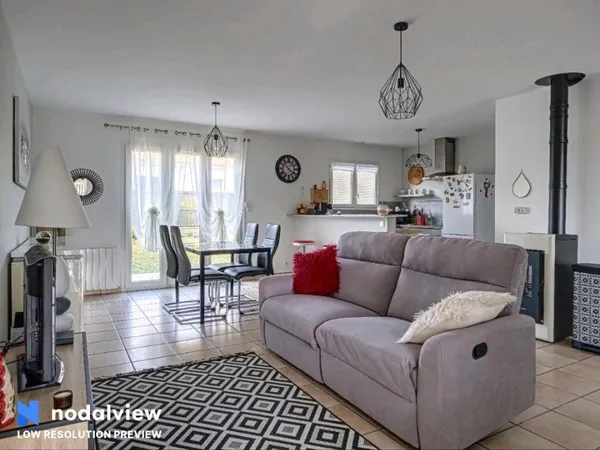 Maison 3 pièces, de plain pied à Beautiran.
