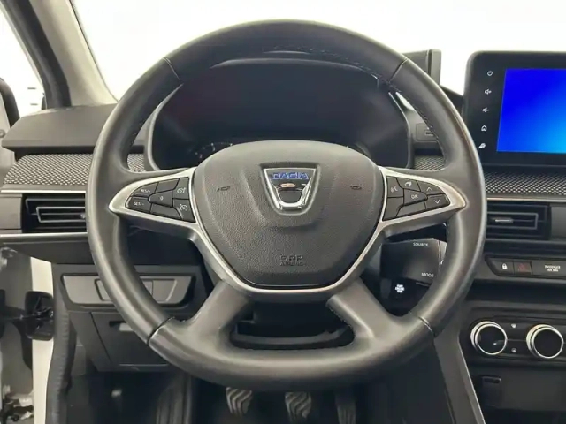 Dacia Jogger eco-g 100 5 places — photo 24