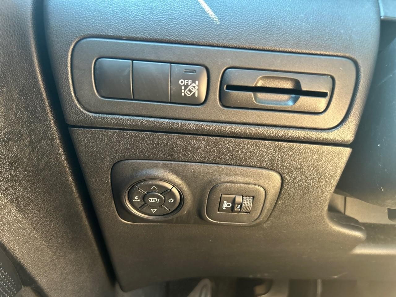 Citroën C3 Aircross puretech 110ch s&s shine — photo 19