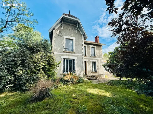 Maison 7 pièces 152 m²