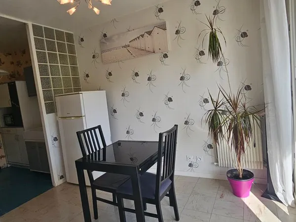 Studio 28 m2