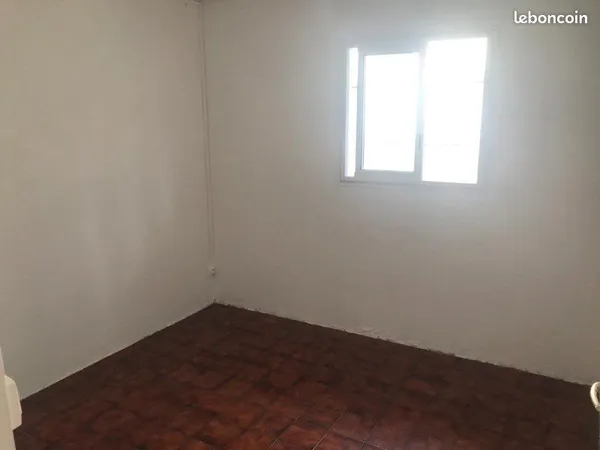 Maison 2 chambre + 1 dépendance