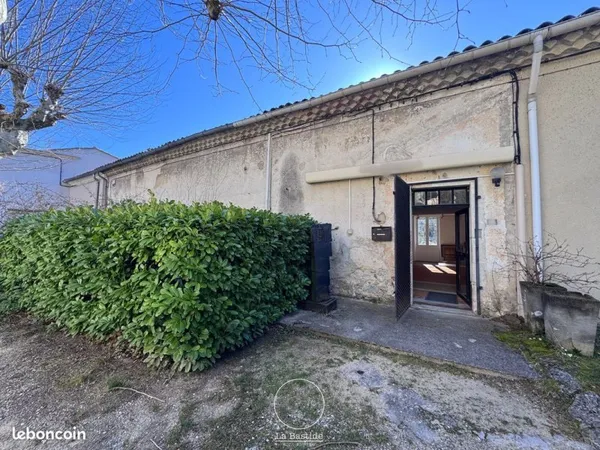 Appartement 2 pièces 168 m²