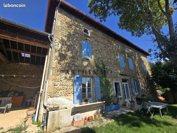 Ferme 5 pièces 182 m²