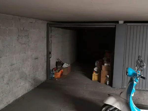 Box 22 rue du Sergent BAUCHAT PARIS 12